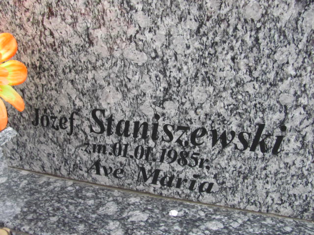 Marek Kuźbik Krajkowo - Grobonet - Wyszukiwarka osób pochowanych