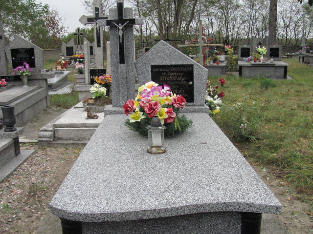 Grób Wacław Drobiński